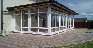 Остекление веранды Шебекино, цена от 9726 руб.